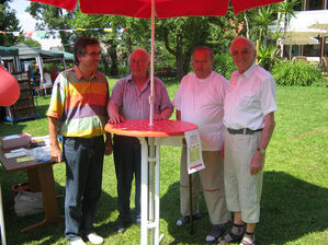 Vorsitzender des OV Isny im Gespräch mit den Altvorderen im Ortsverein: Walter Bühler, Gerd Lebendig und Hans Pscheidl
